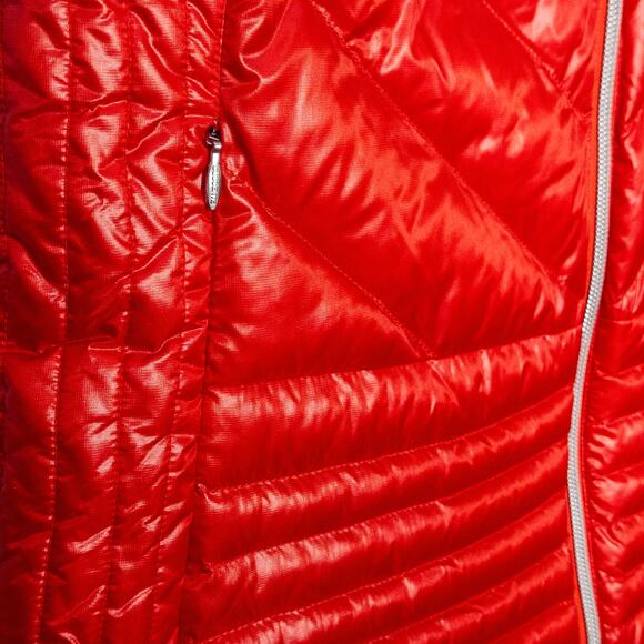Descente Red Quilted Hooded Vest - Picture 8 of 13